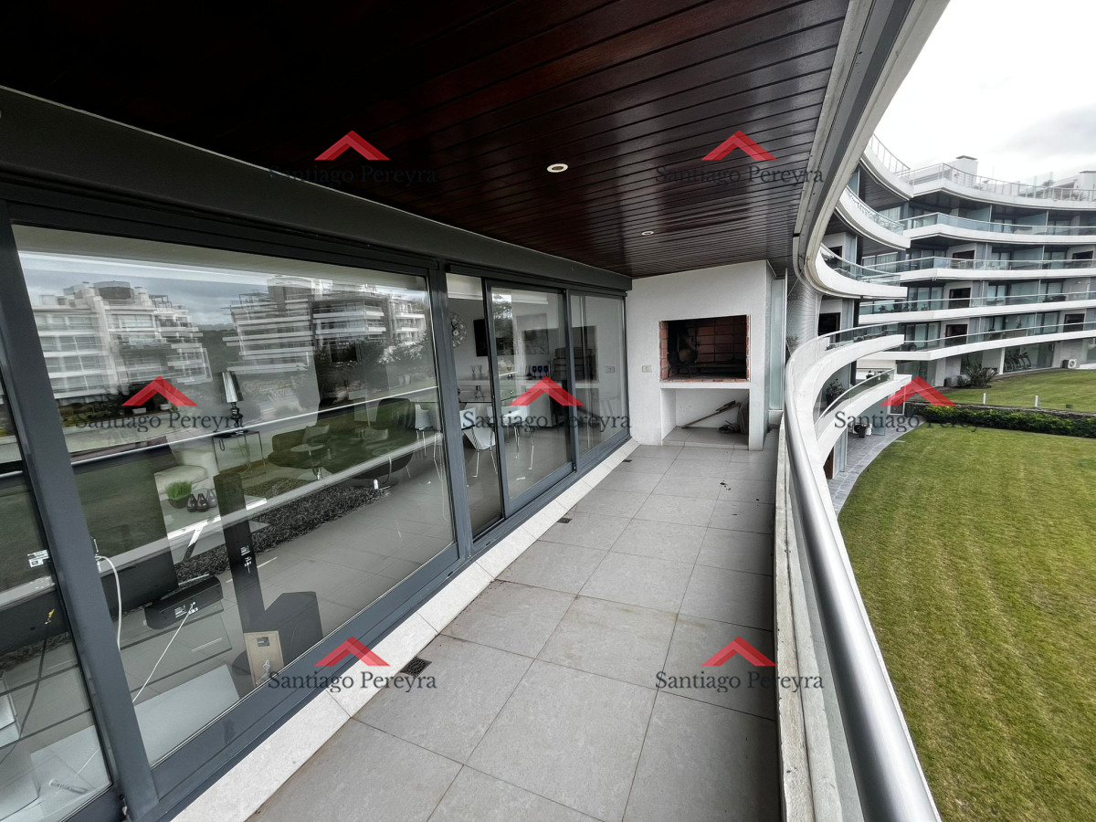 Apartamento ID.15191 - Apartamento en venta primera fila playa brava