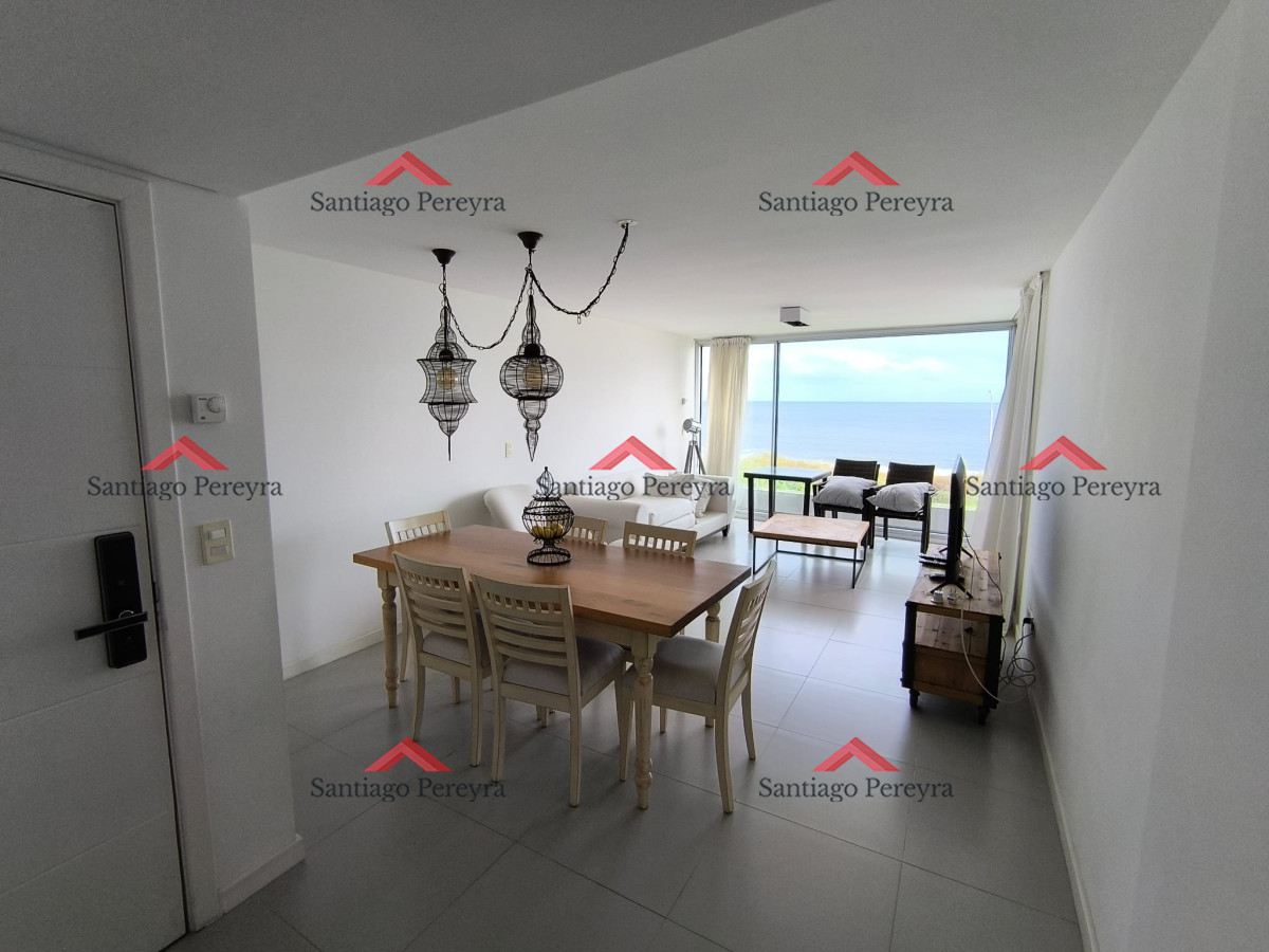 Apto de 2 dormitorios con Vista al Mar. - GoPunta - Portal Inmobiliario de Punta del Este - Maldonado