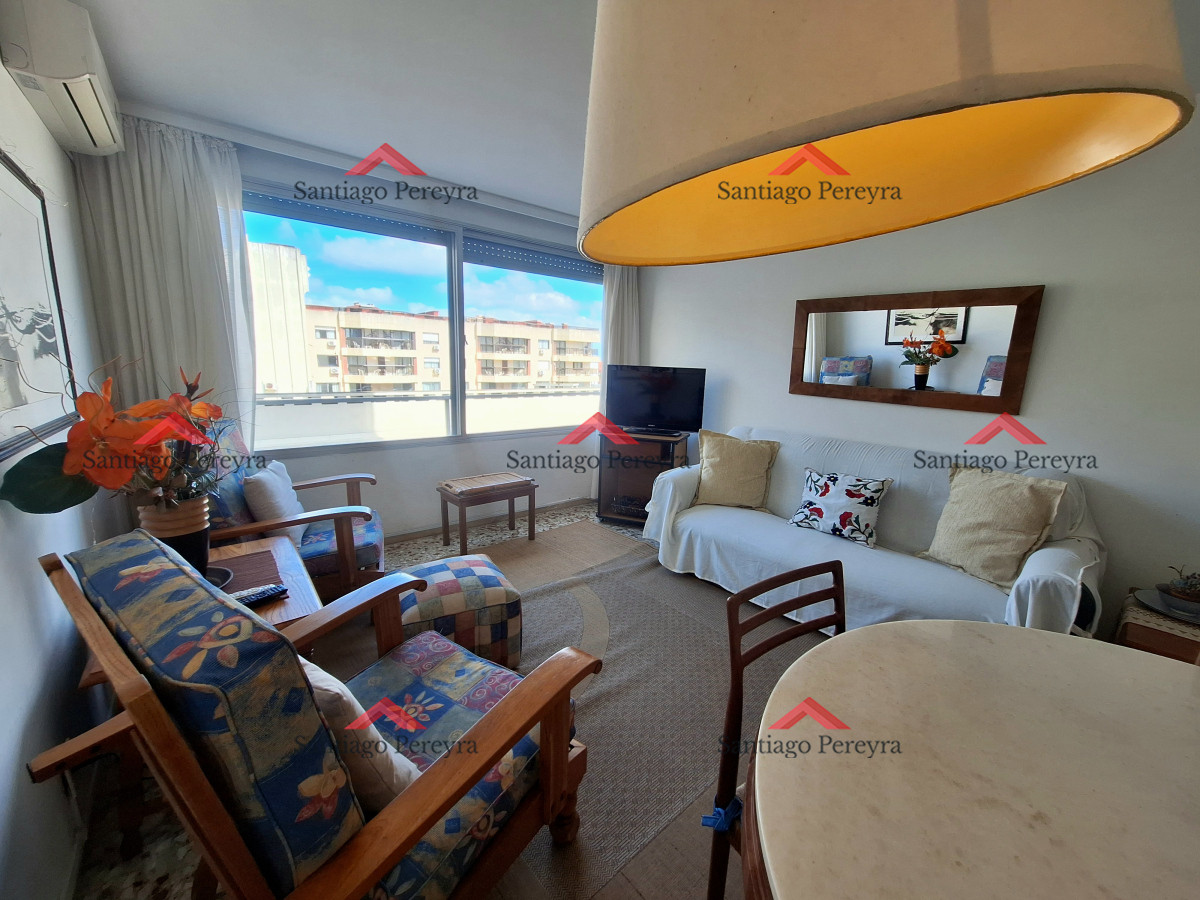 Apartamento ID.16011 - Apartamento en venta de un dormitorio con garaje