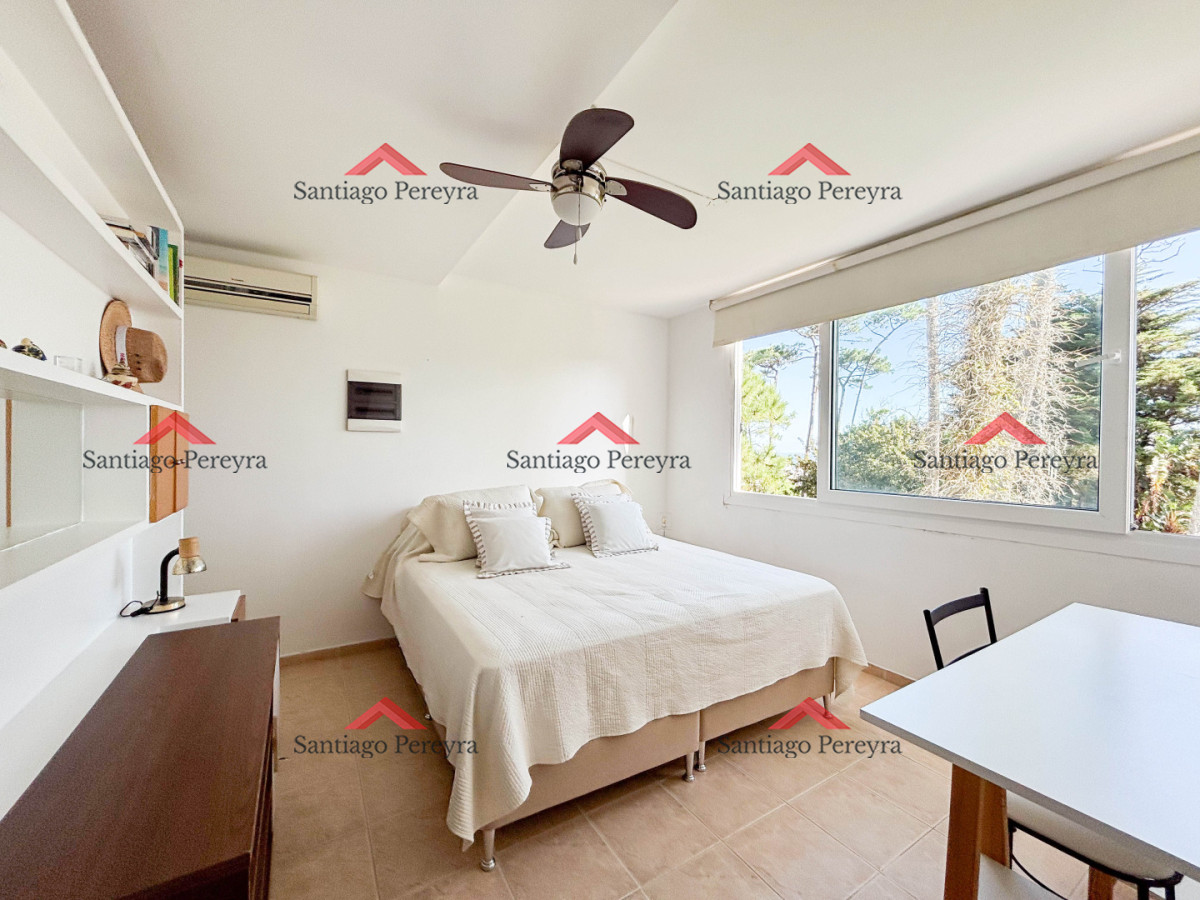 Apartamento ID.6982 - Pent House a una cuadra de la playa mansa con barbacoa propia y tres cocheras 