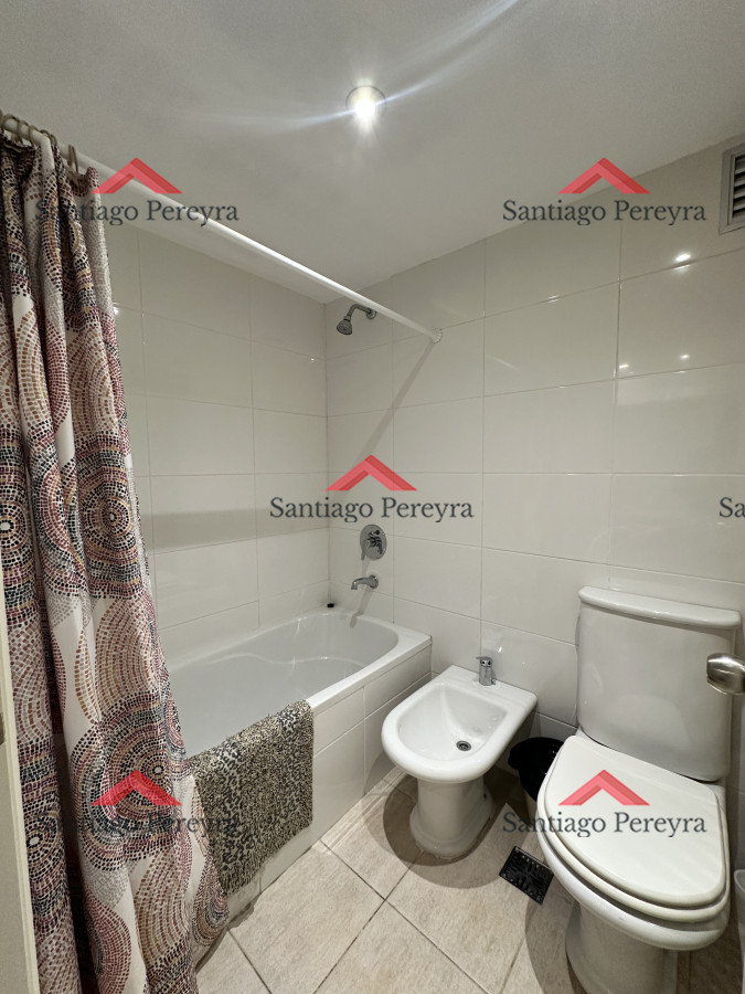 Apartamento ID.2414 - Cómodo y amplio apartamento en Playa Brava