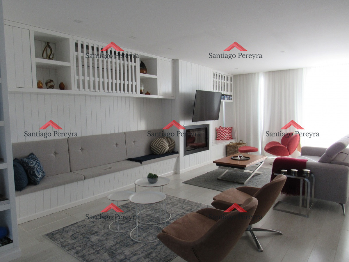 Apartamento ID.3300 - Espectacular Pent House primera linea de lujo en venta, piscina propia, 5 garages, barbacoa