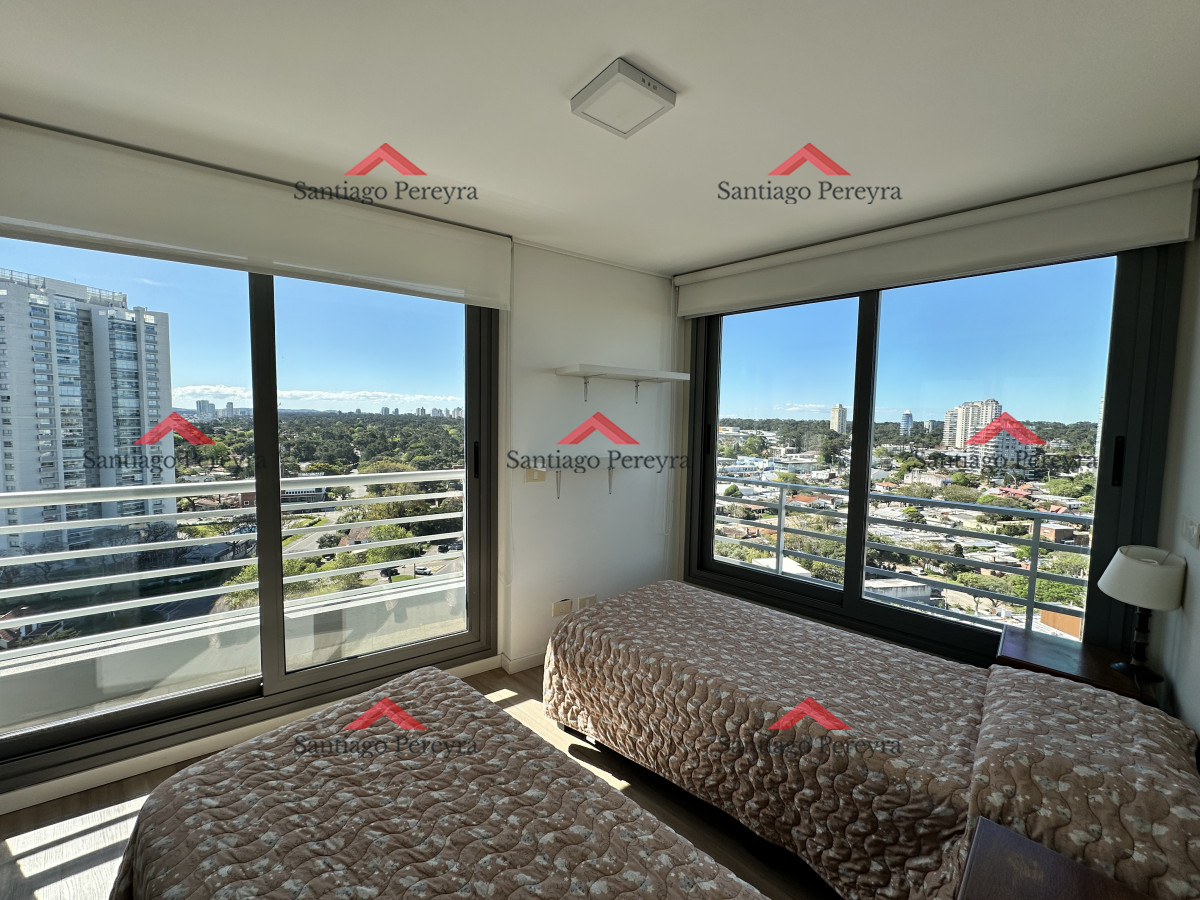 Apartamento ID.16377 - Dos dormitorios en venta con vista a playa mansa