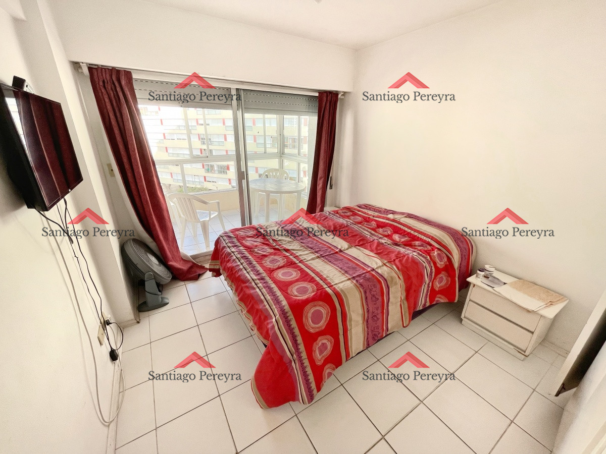 Apartamento ID.1813 - Apartamento de 1 dormitorio y medio en excelente ubicación 