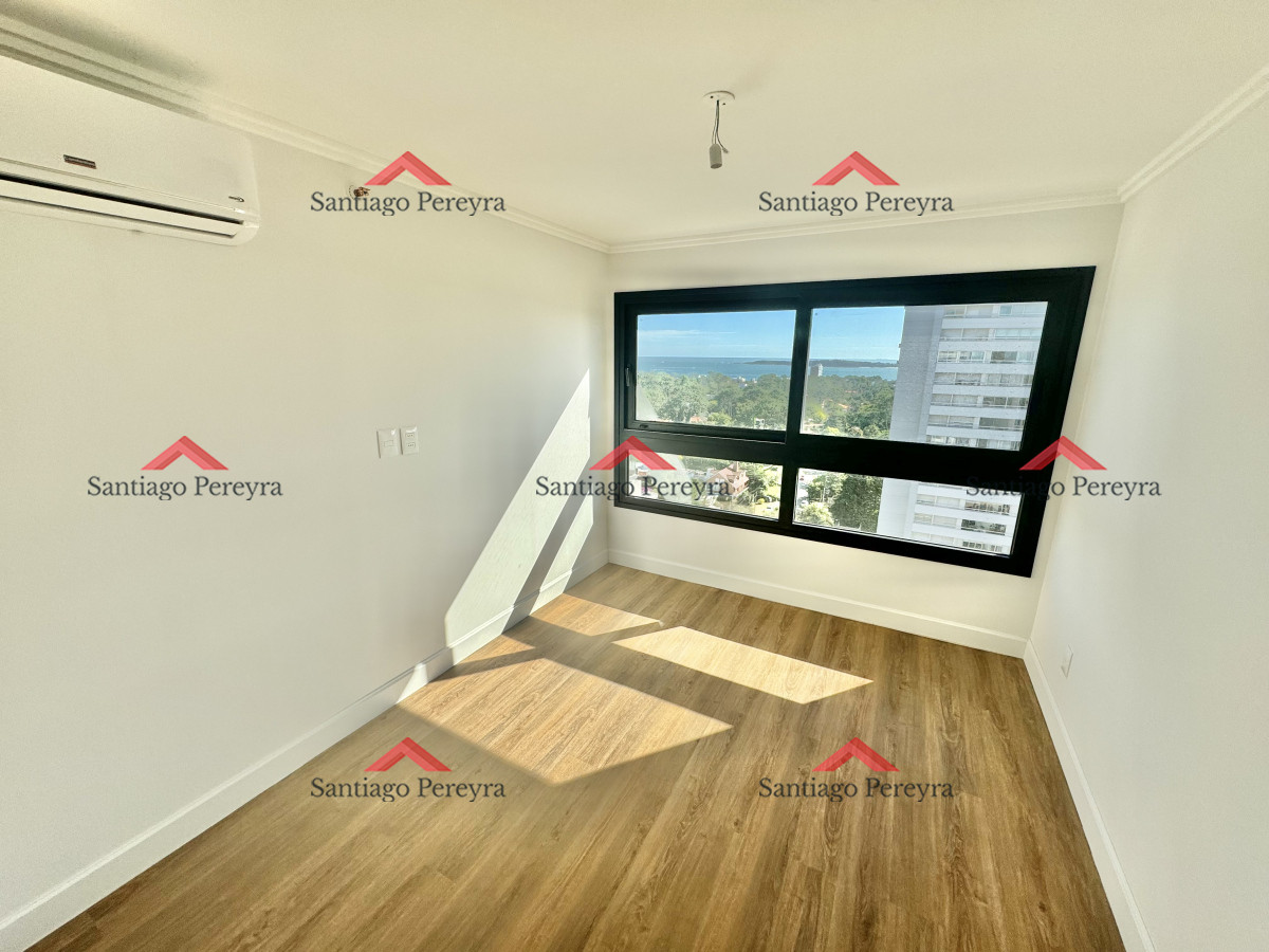 Apartamento ID.15855 - Apartamento de 3 dormitorios 2 baños con vista al mar - a estrenar 