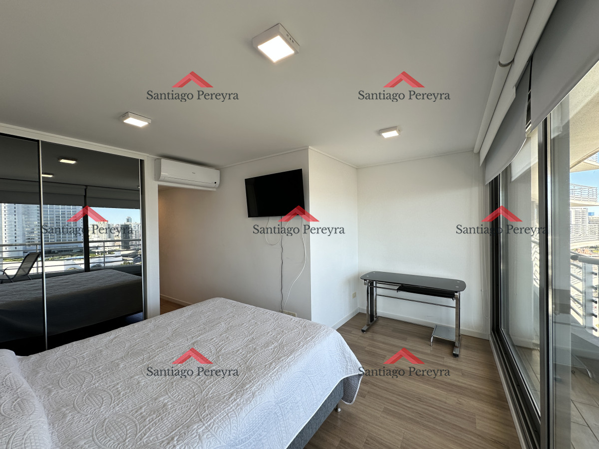 Apartamento ID.16377 - Dos dormitorios en venta con vista a playa mansa