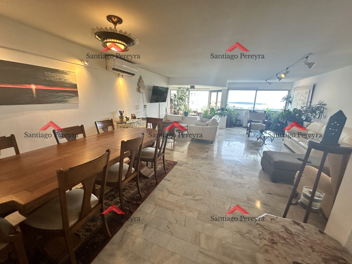 Apartamento ID.16045 - Apartamento 3 dormitorios y dependencia en Roosevelt 