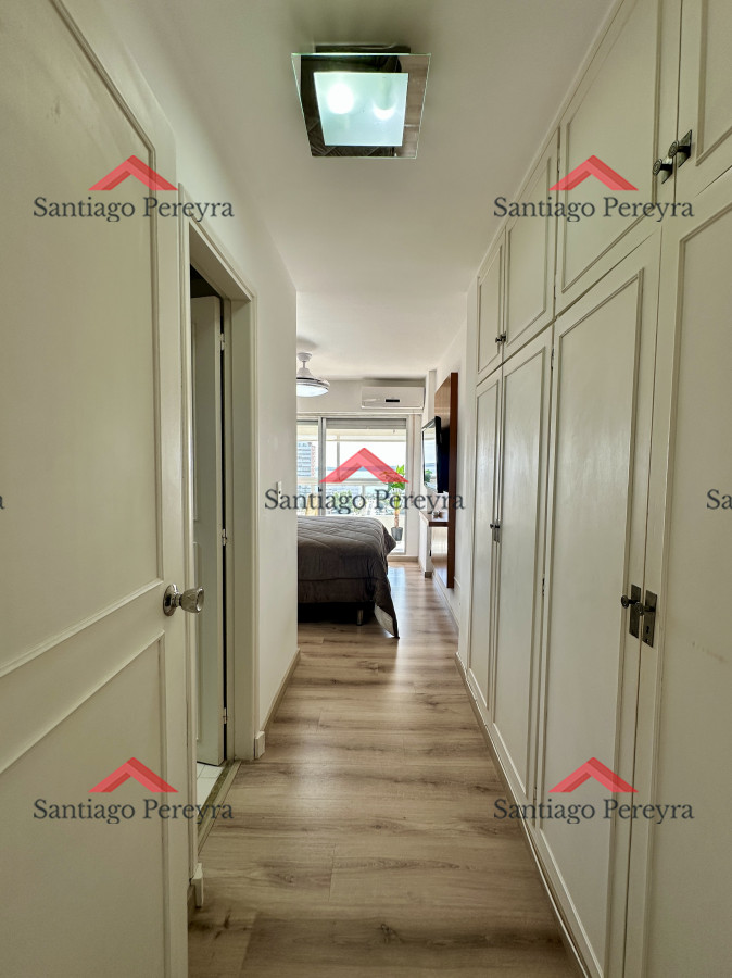Apartamento ID.1732 - Tres dormitorios en venta con doble garaje