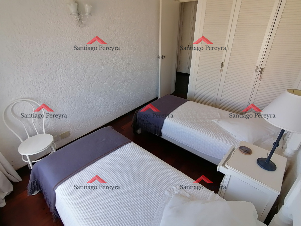 Apartamento ID.837 - Amplio apartamento frente al mar 