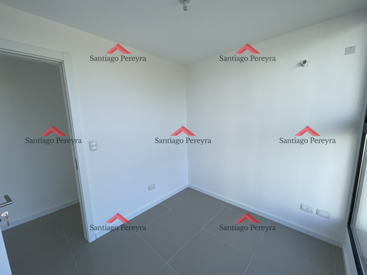 Apartamento ID.15276 - Espectacular Apartamento de tres dormitorios y dos baños en Edificio nuevo