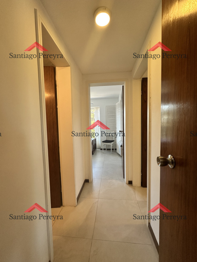 Apartamento ID.17135 - Apartamento en venta de dos dormitorios con garaje listo para entrar