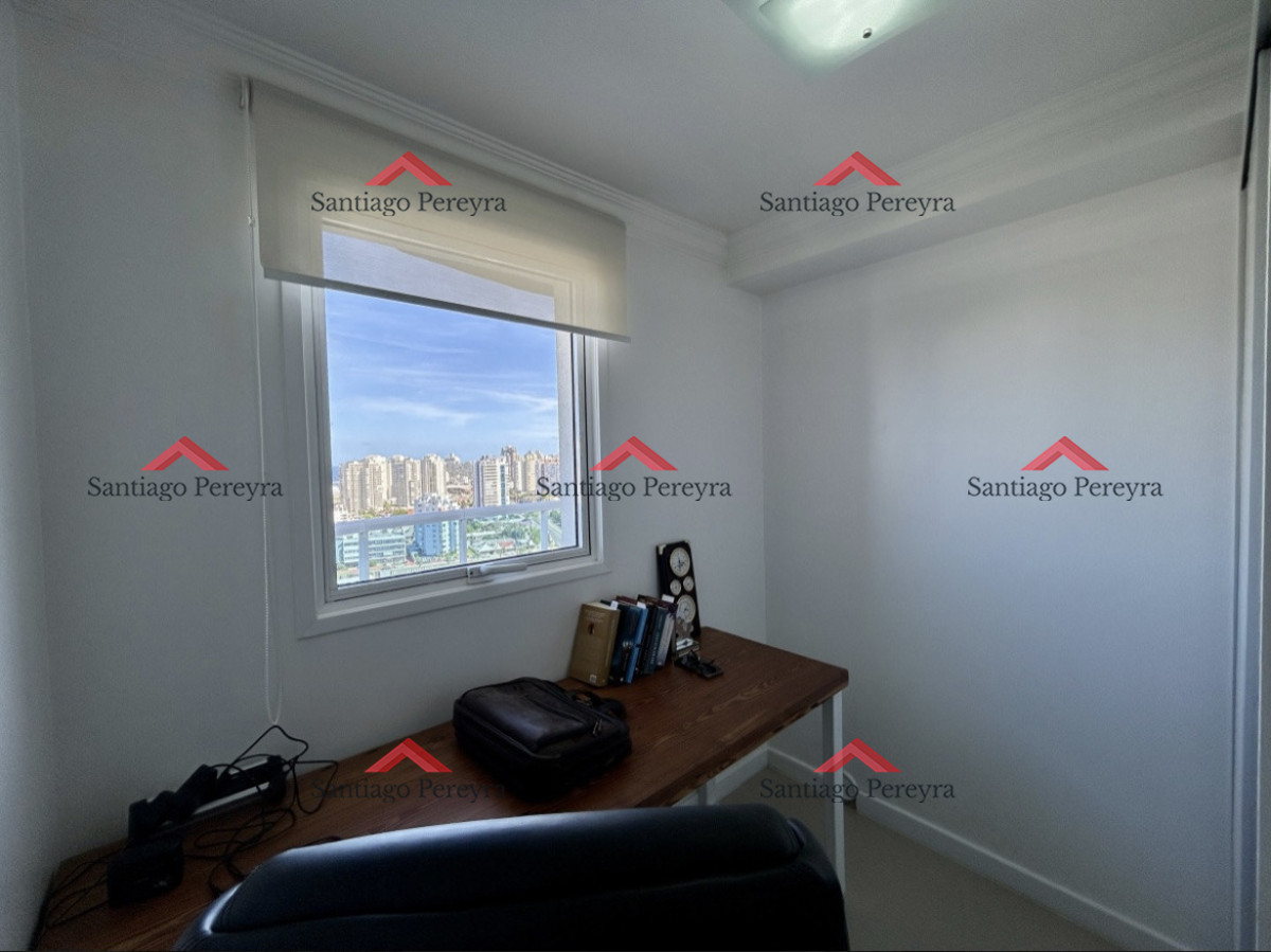 Apartamento ID.16969 - APARTAMENTO EN VENTA 3 DORMITORIOS y DEPENDENCIA-CASINO TOWER