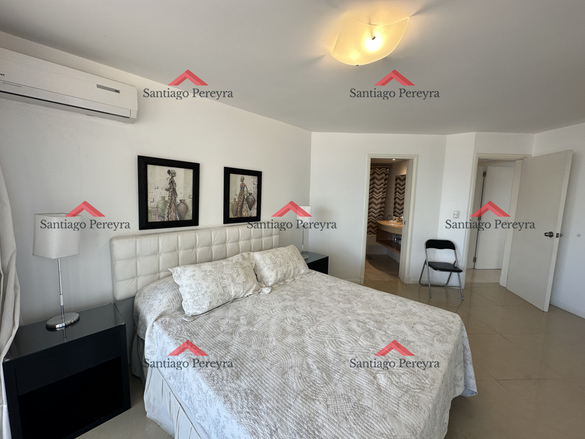 Apartamento ID.2414 - Cómodo y amplio apartamento en Playa Brava