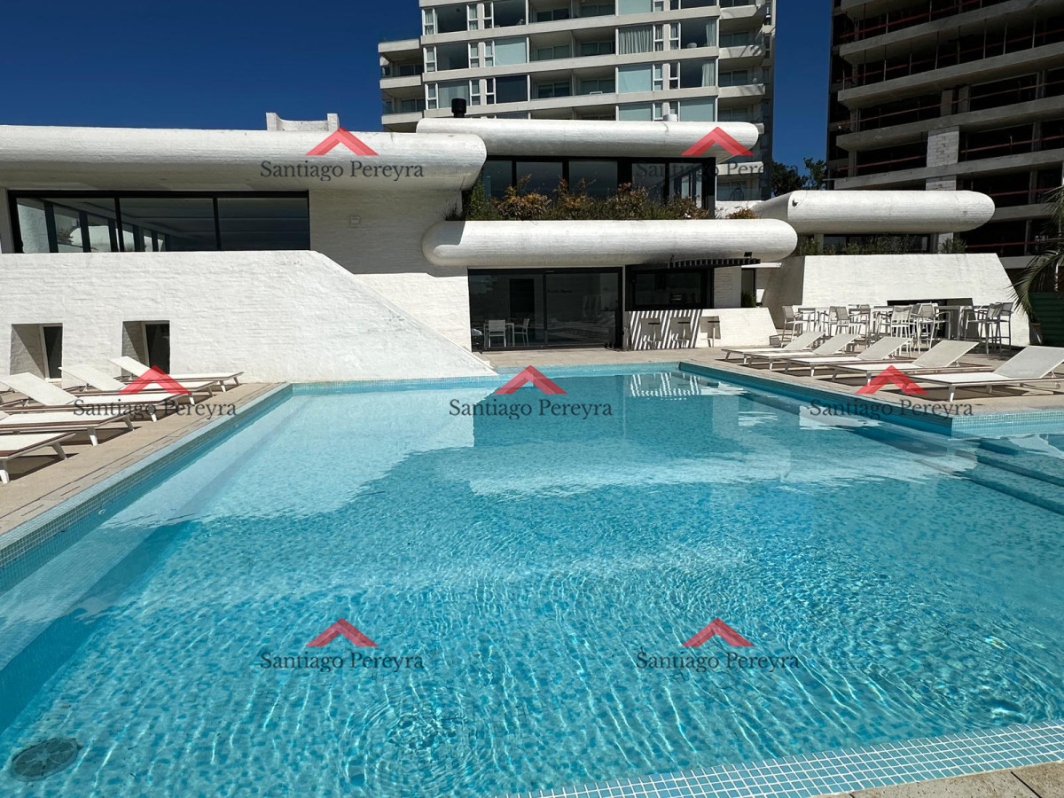 Apartamento ID.15809 - Apartamento Premium en Playa Mansa