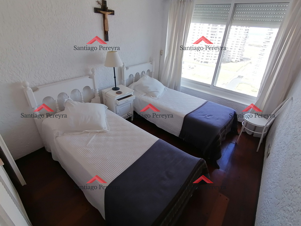 Apartamento ID.837 - Amplio apartamento frente al mar 