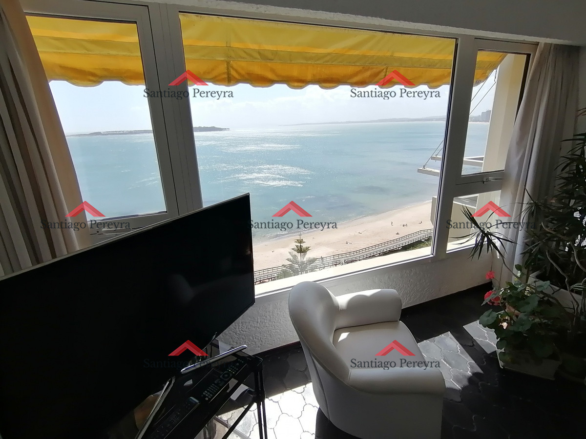 Apartamento ID.837 - Amplio apartamento frente al mar 