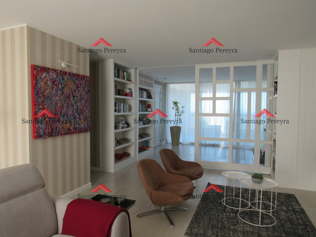 Apartamento ID.3300 - Espectacular Pent House primera linea de lujo en venta, piscina propia, 5 garages, barbacoa