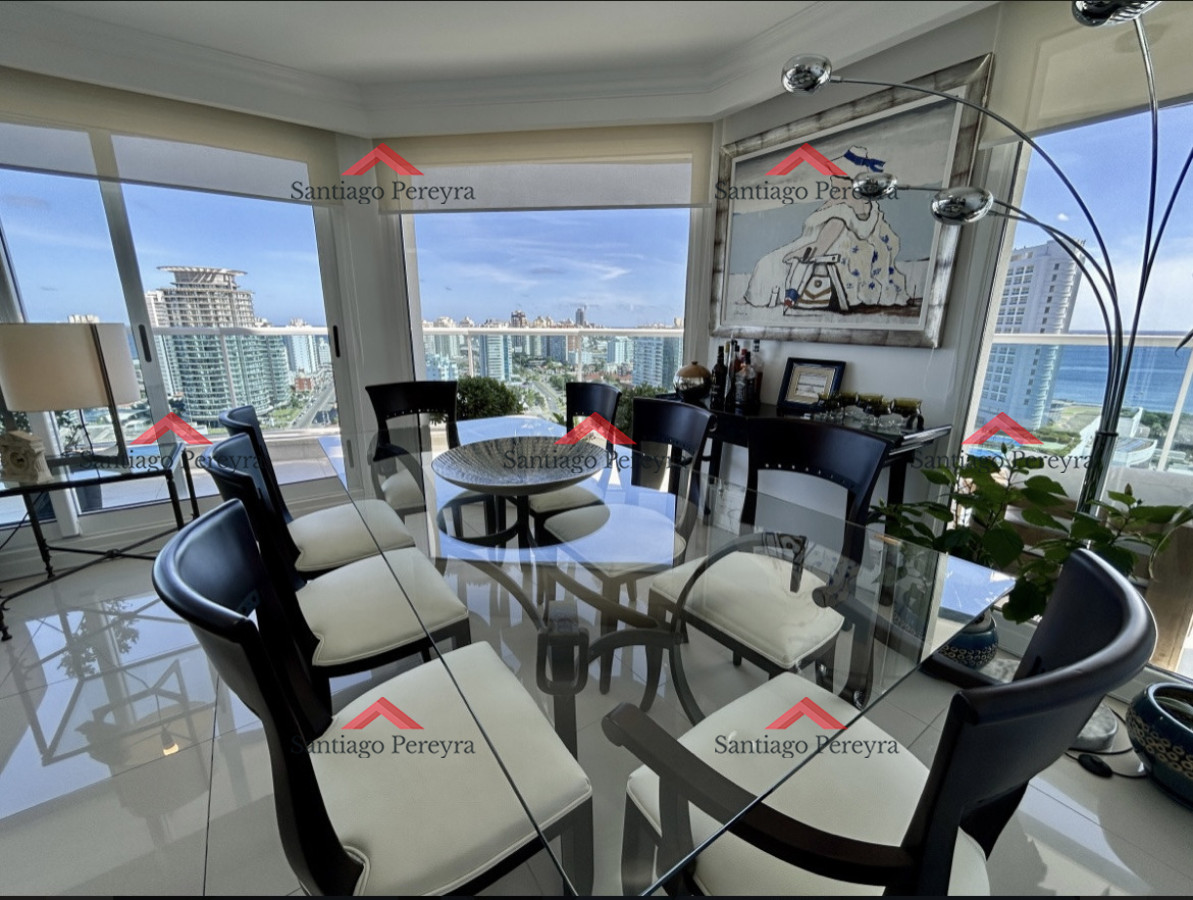 Apartamento ID.16969 - APARTAMENTO EN VENTA 3 DORMITORIOS y DEPENDENCIA-CASINO TOWER