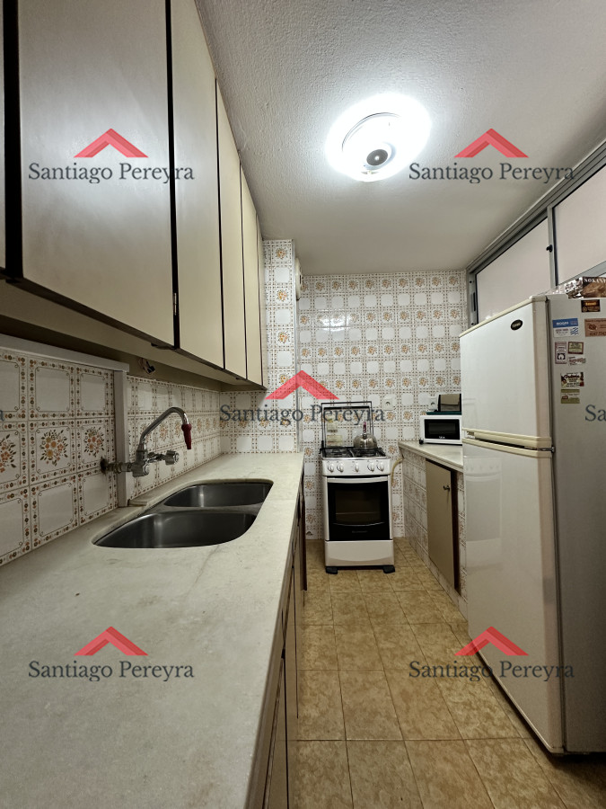 Apartamento ID.2283 - Un dormitorio con garaje y mucho sol