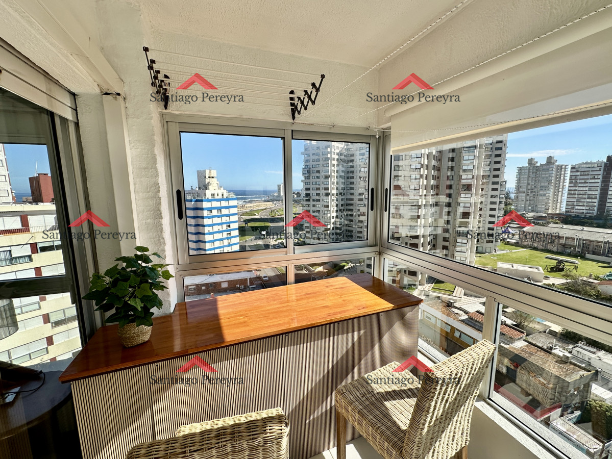 Apartamento ID.1732 - Tres dormitorios en venta con doble garaje