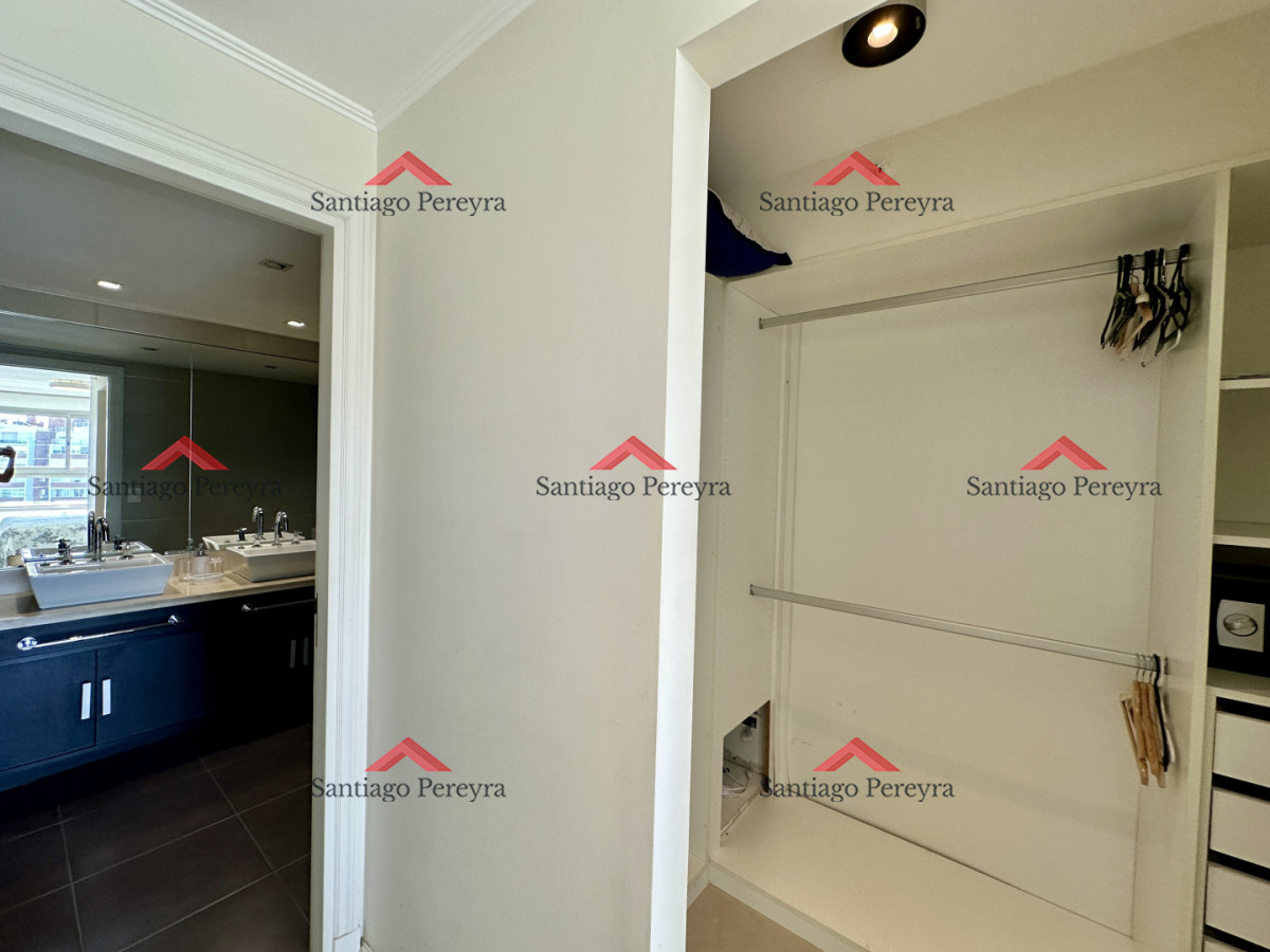 Apartamento ID.16946 - Apartamento de 2 dormitorios en venta en Imperiale III