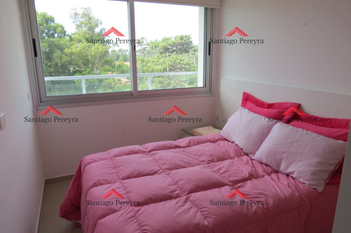 Apartamento ID.15155 - Apartamento de 3 dormitorios en venta y alquiler en Roosevelt
