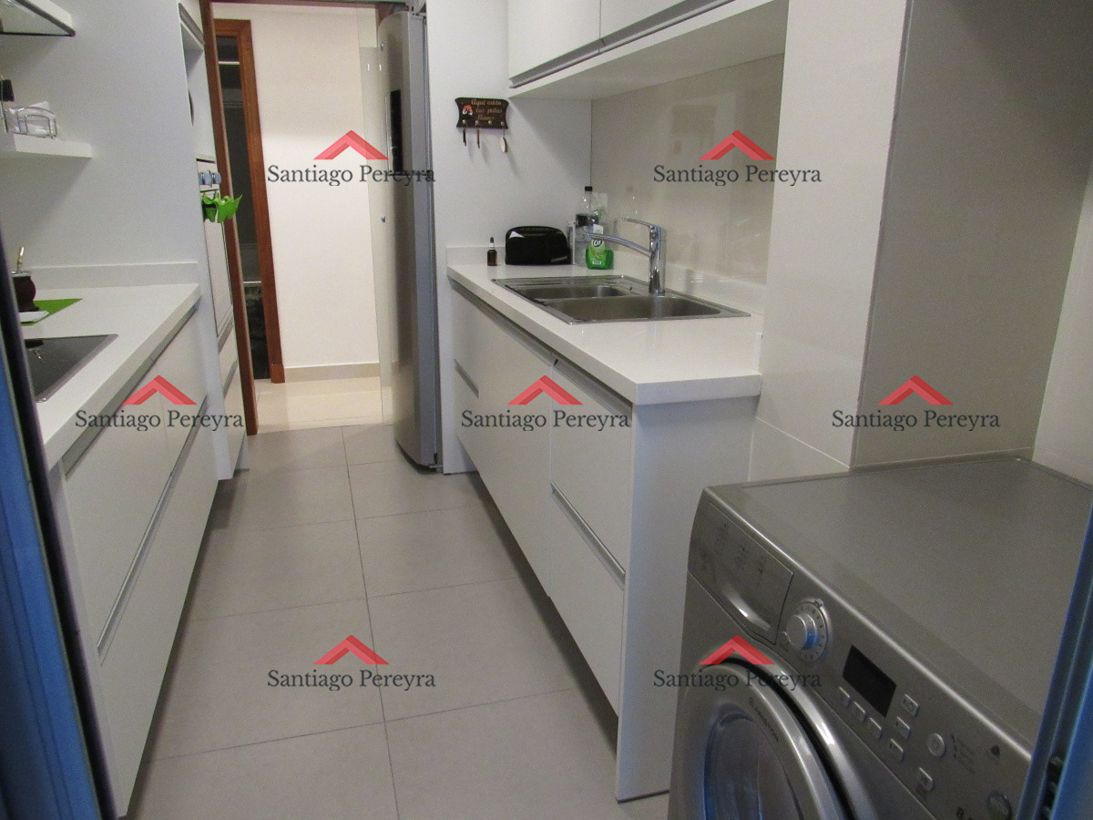 Apartamento ID.5124 - Excelente propiedad, con vista a playa mansa