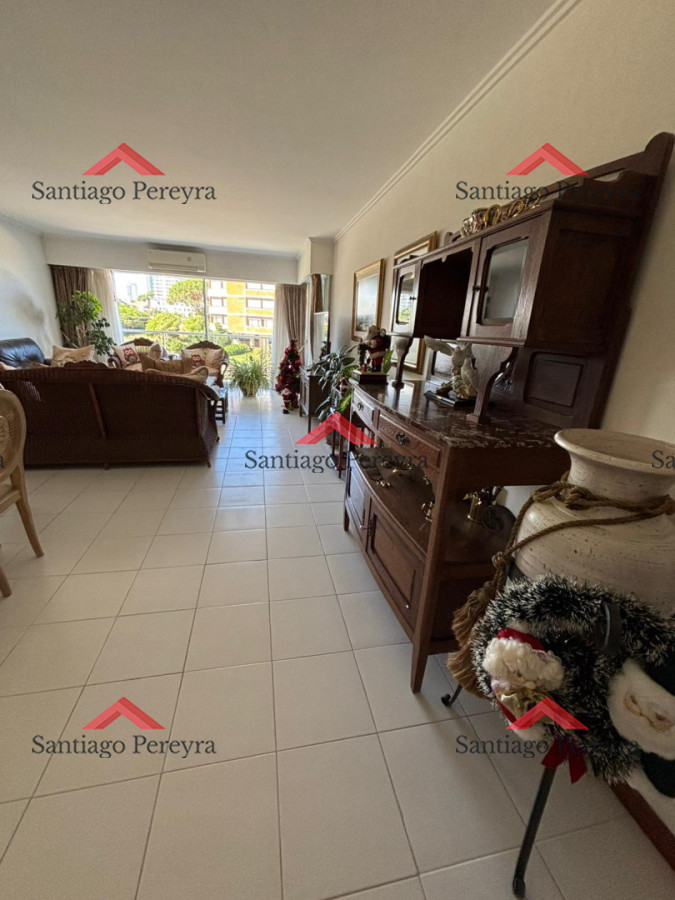 Apartamento ID.16422 - Alquiler anual 