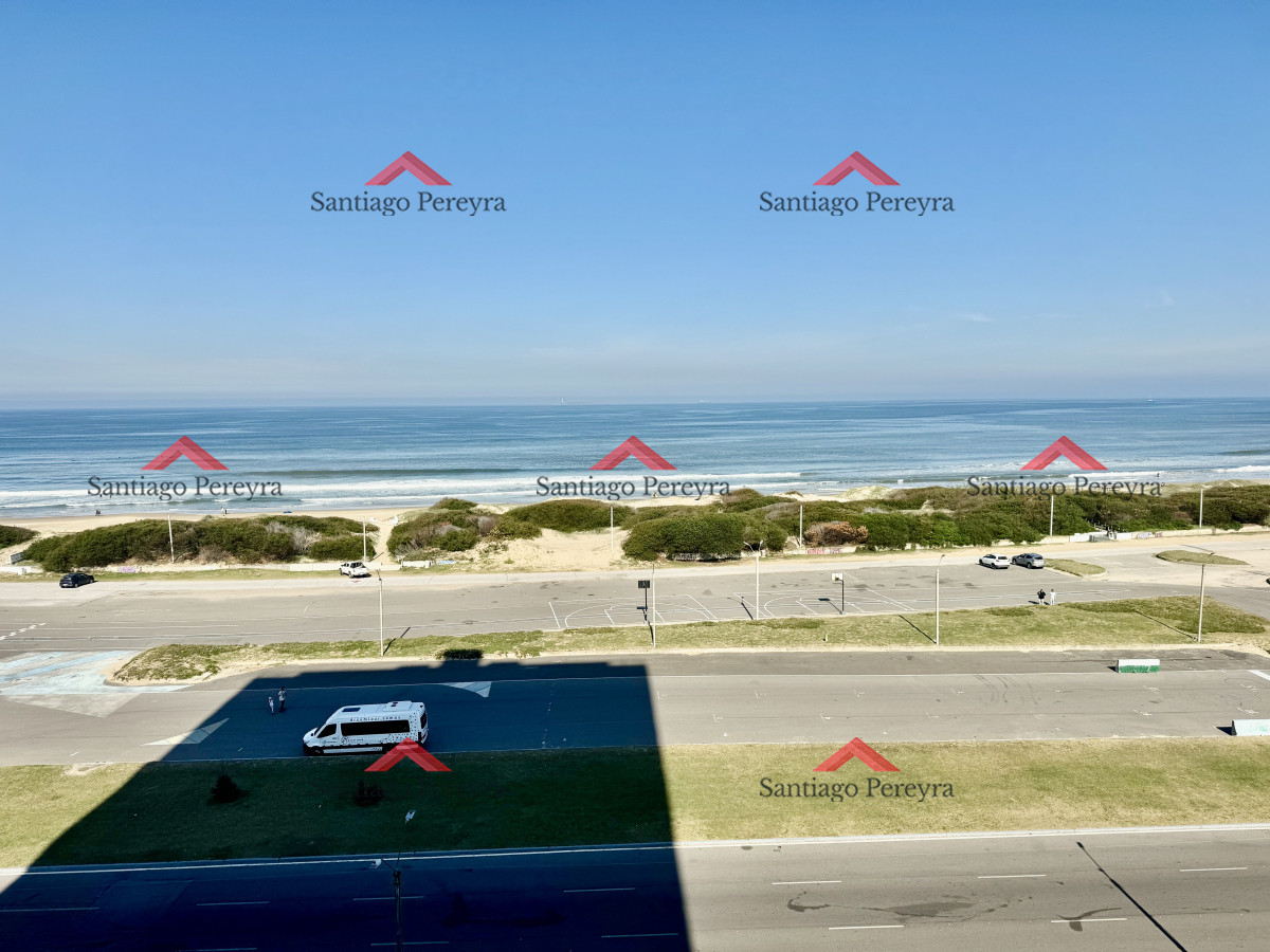 Apartamento ID.401 - Primera linea al mar