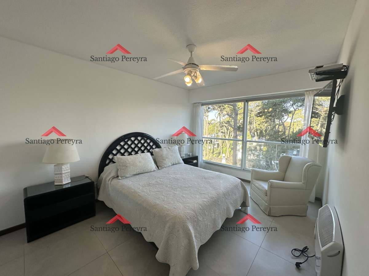 Apartamento ID.17135 - Apartamento en venta de dos dormitorios con garaje listo para entrar