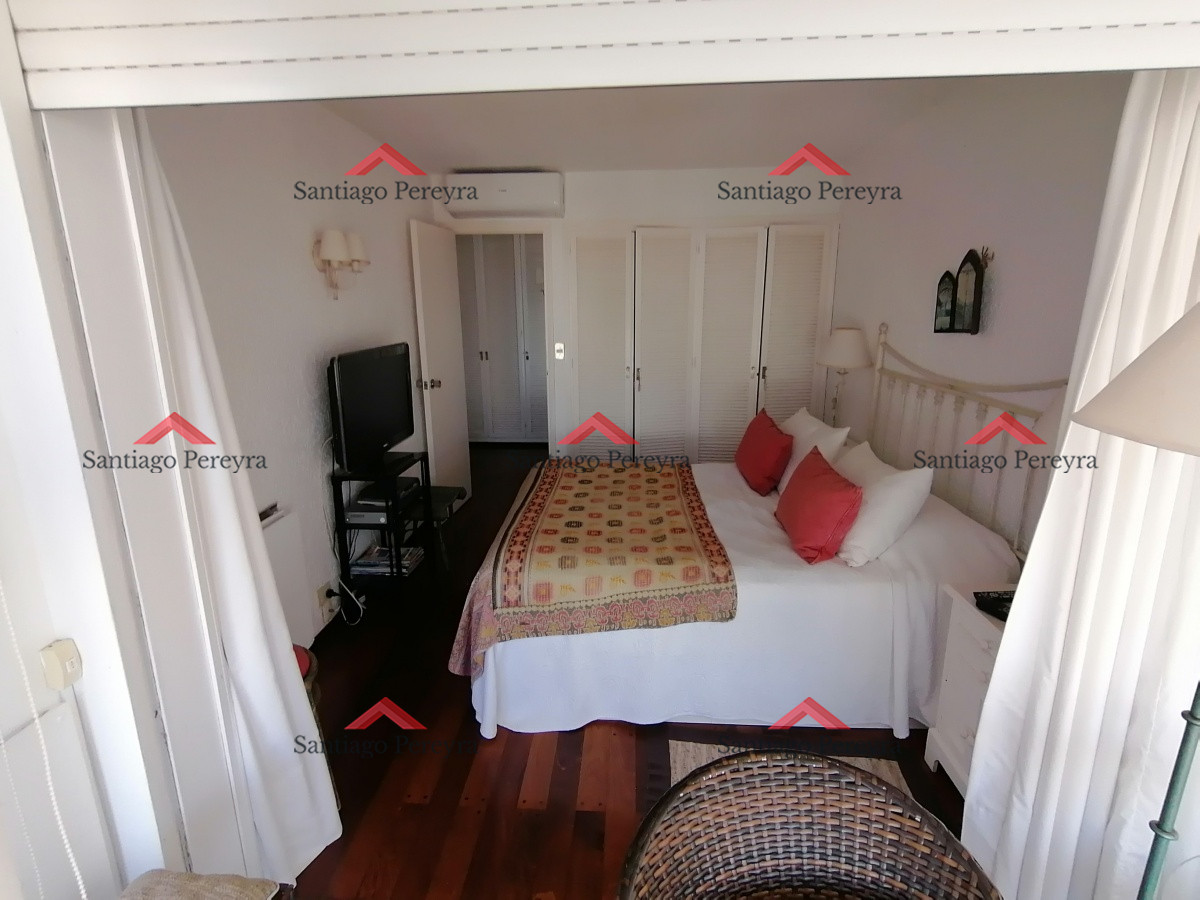Apartamento ID.837 - Amplio apartamento frente al mar 