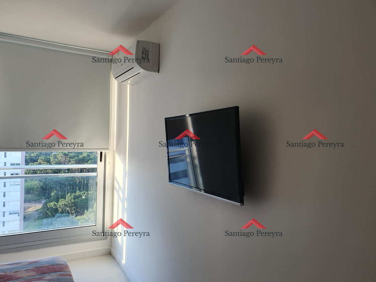 Apartamento ID.10397 - Excelente oportunidad en venta... piso alto .. Roosevelt, Punta del Este