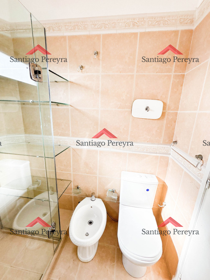 Apartamento ID.6982 - Pent House a una cuadra de la playa mansa con barbacoa propia y tres cocheras 