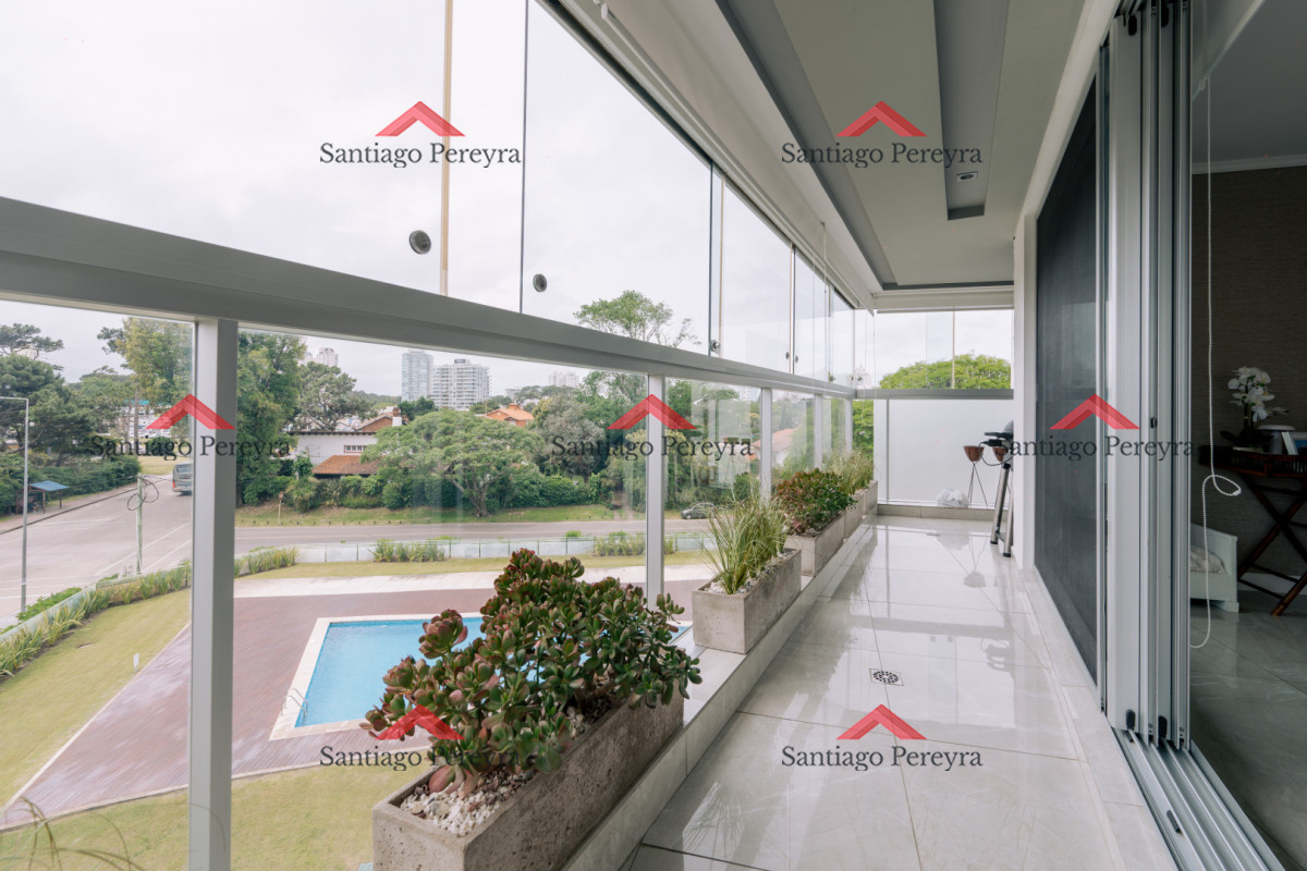 Apartamento ID.6821 - Espectacular en torre Premium a pasos del mar