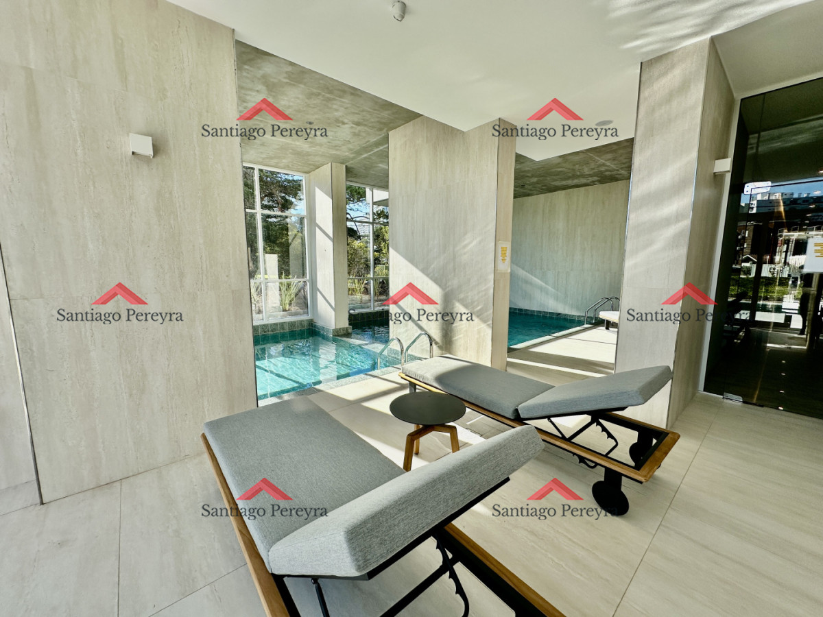 Apartamento ID.17032 - Dos dormitorios y dos baños en venta, zona Shopping Punta