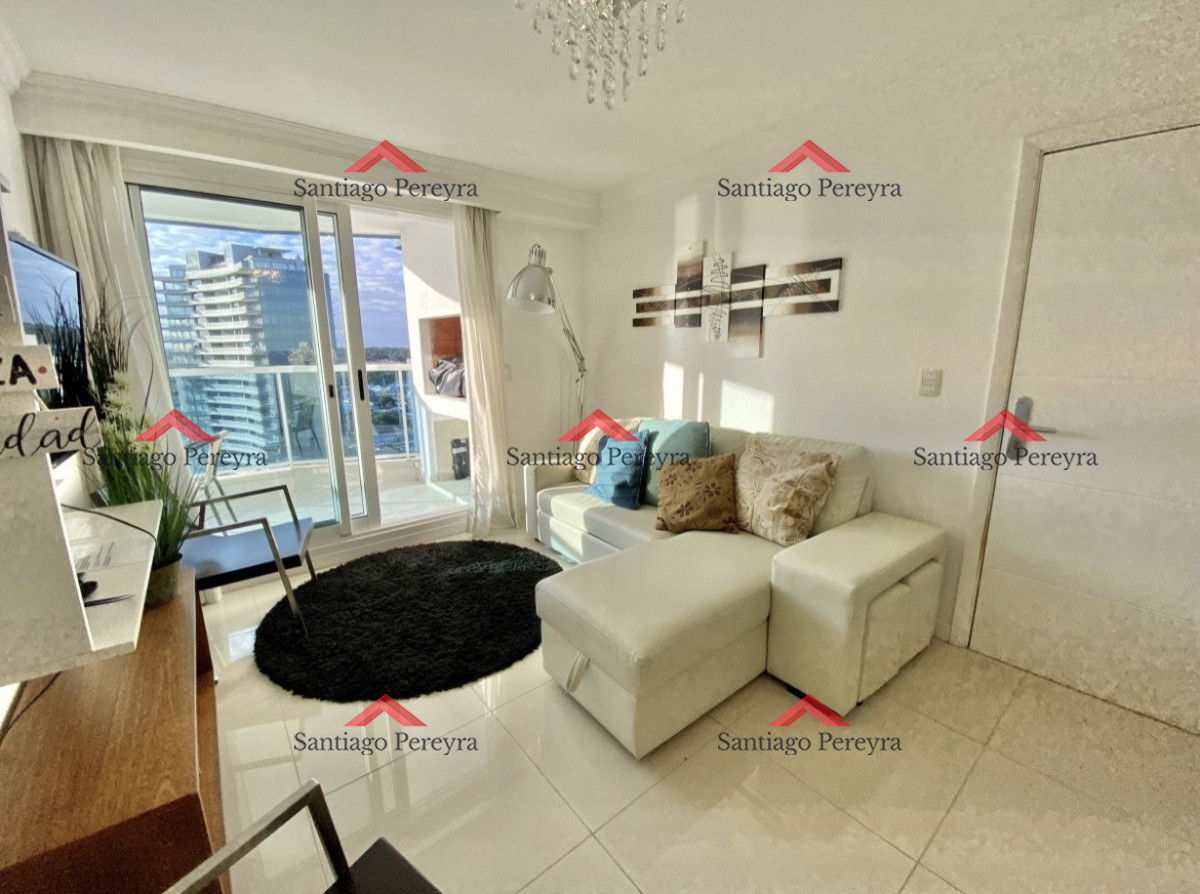 Apartamento ID.16972 - APARTAMENTO EN VENTA 2 DORMITORIOS CON PARRILLERO-CASINO TOWER