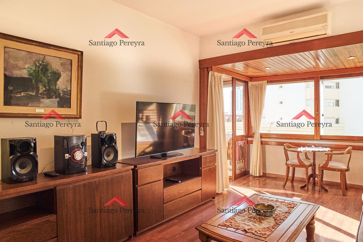 Apartamento ID.14946 - Apartamento de 2 dormitorios en venta