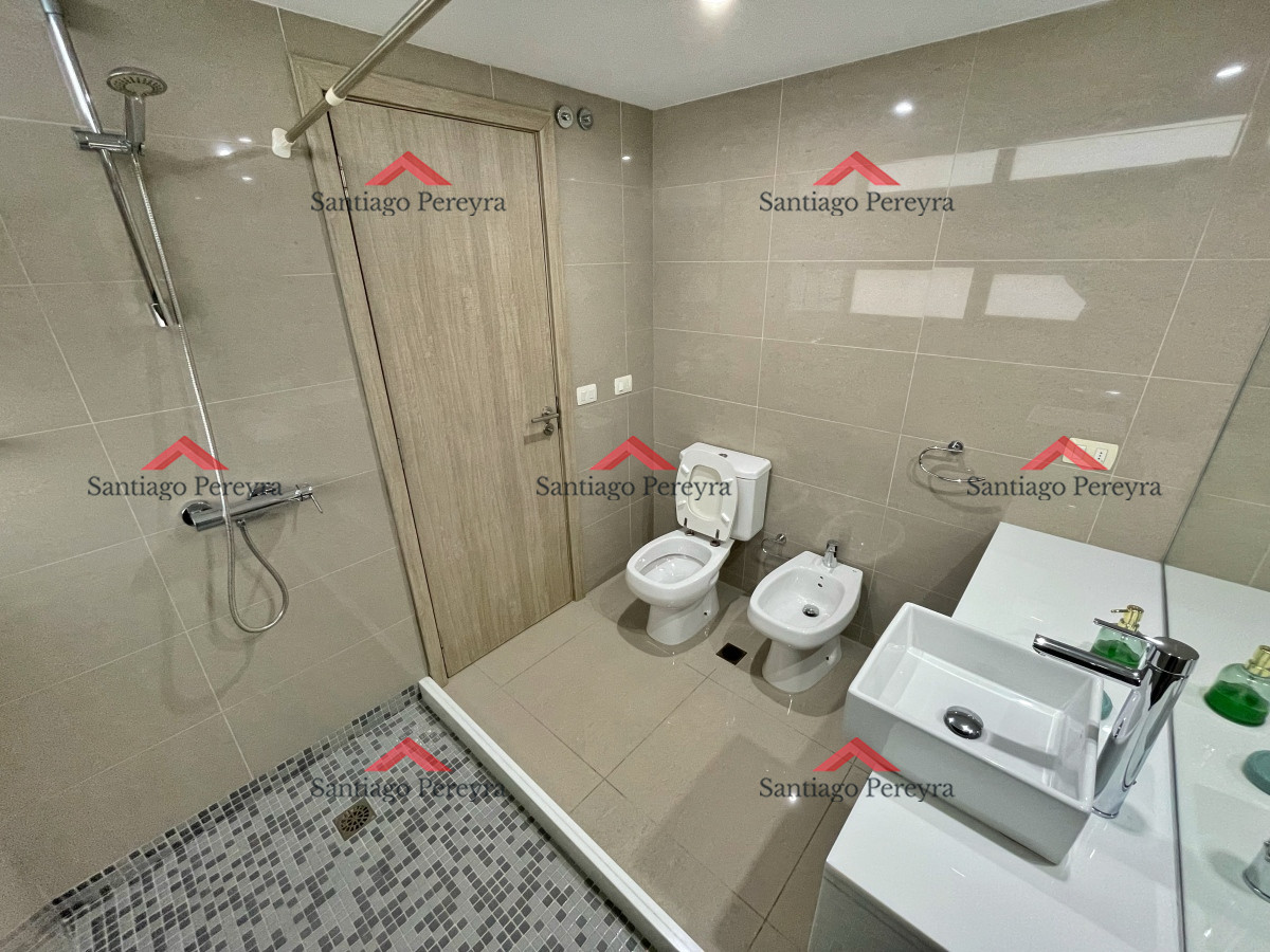 Apartamento ID.10153 - Apartamento a pasos de playa brava, 2 dormitorios