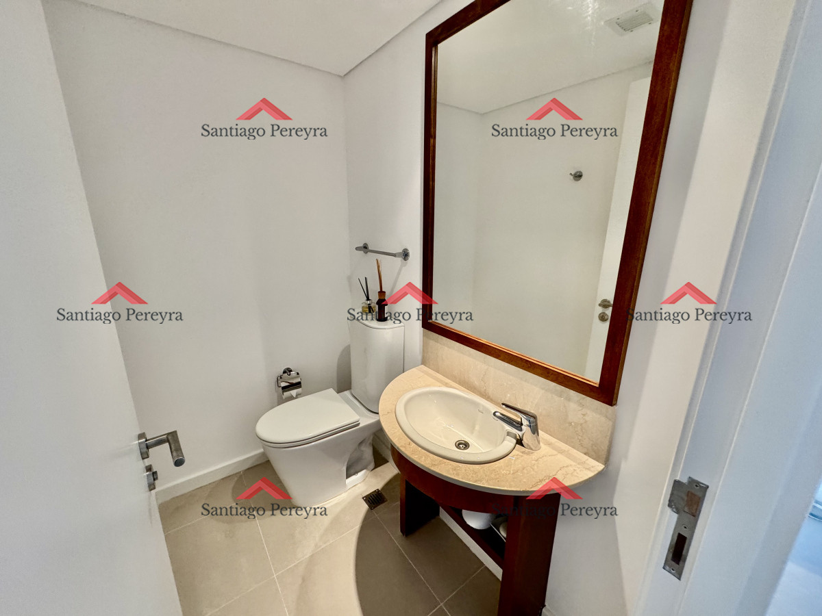 Apartamento ID.16058 - LE PARC en venta, hermosa planta de 2 dormitorios + dependencia