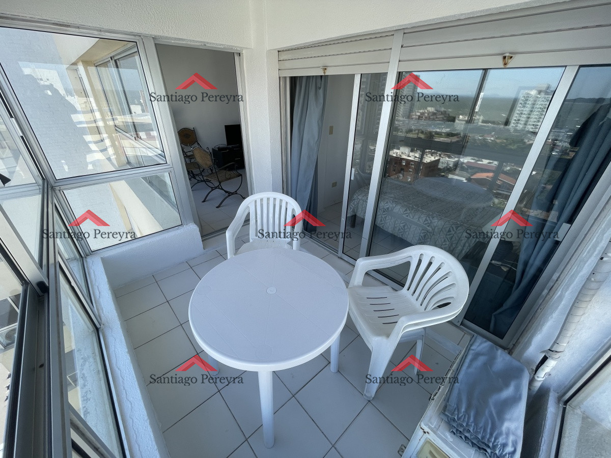 Apartamento ID.742 - Apartamento a 100 metros del mar en torre con amenities