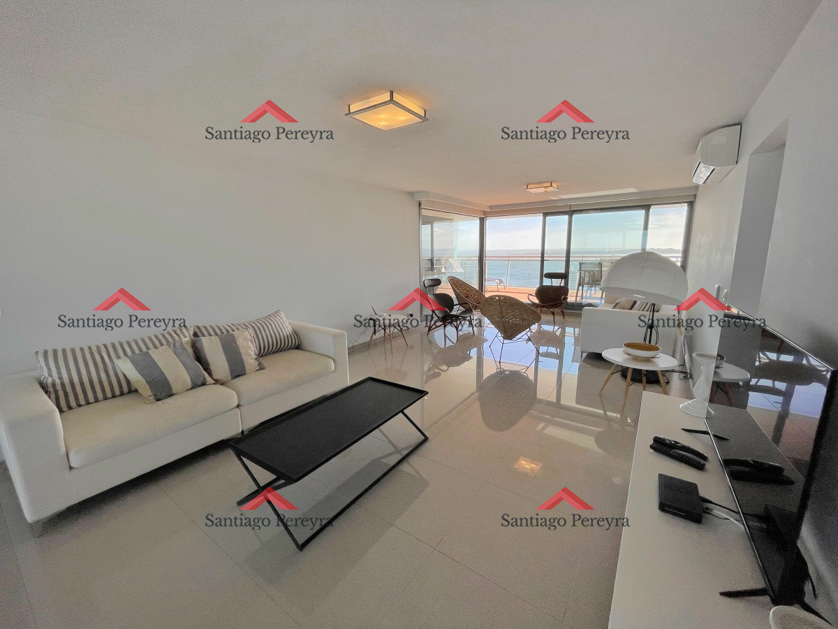 Apartamento ID.14917 - en venta 3 dormitorios con parrillero y jacuzzy propio, amenities de primer nivel únicos en punta del este