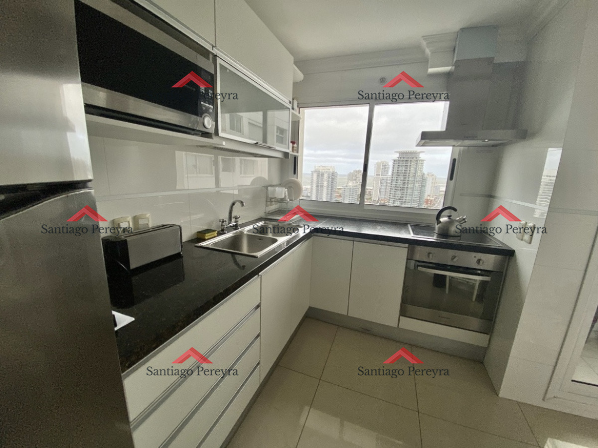 Apartamento ID.17067 - APARTAMENTO EN ALQUILER ANUAL 3 DORMITORIOS-PUNTA DEL ESTE