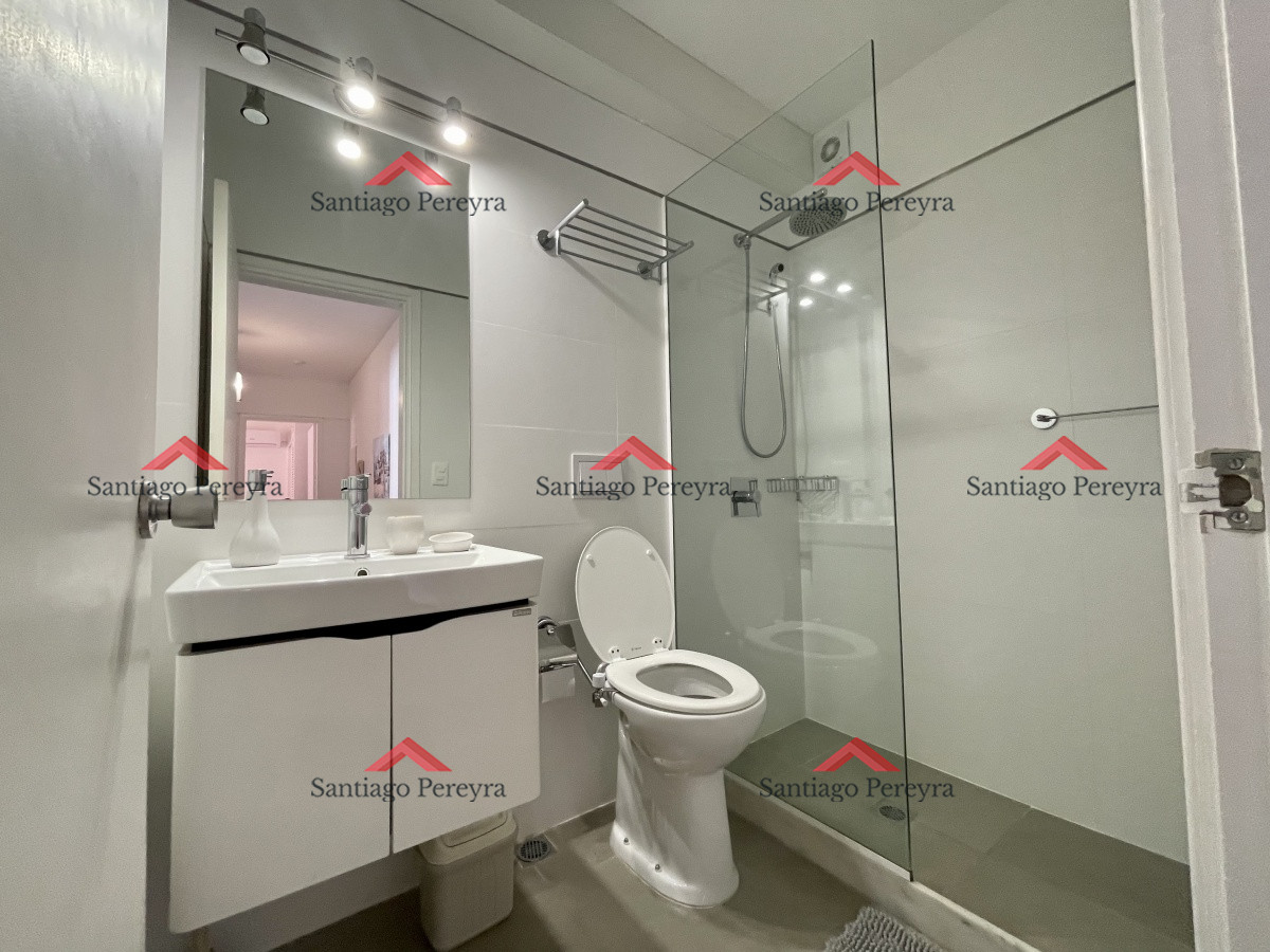 Apartamento ID.3166 - Apartamento reciclado como nuevo a 1 cuadra de la Playa