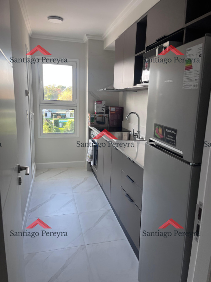 Apartamento ID.16889 - Alquiler anual de dos dormitorios Punta del Este