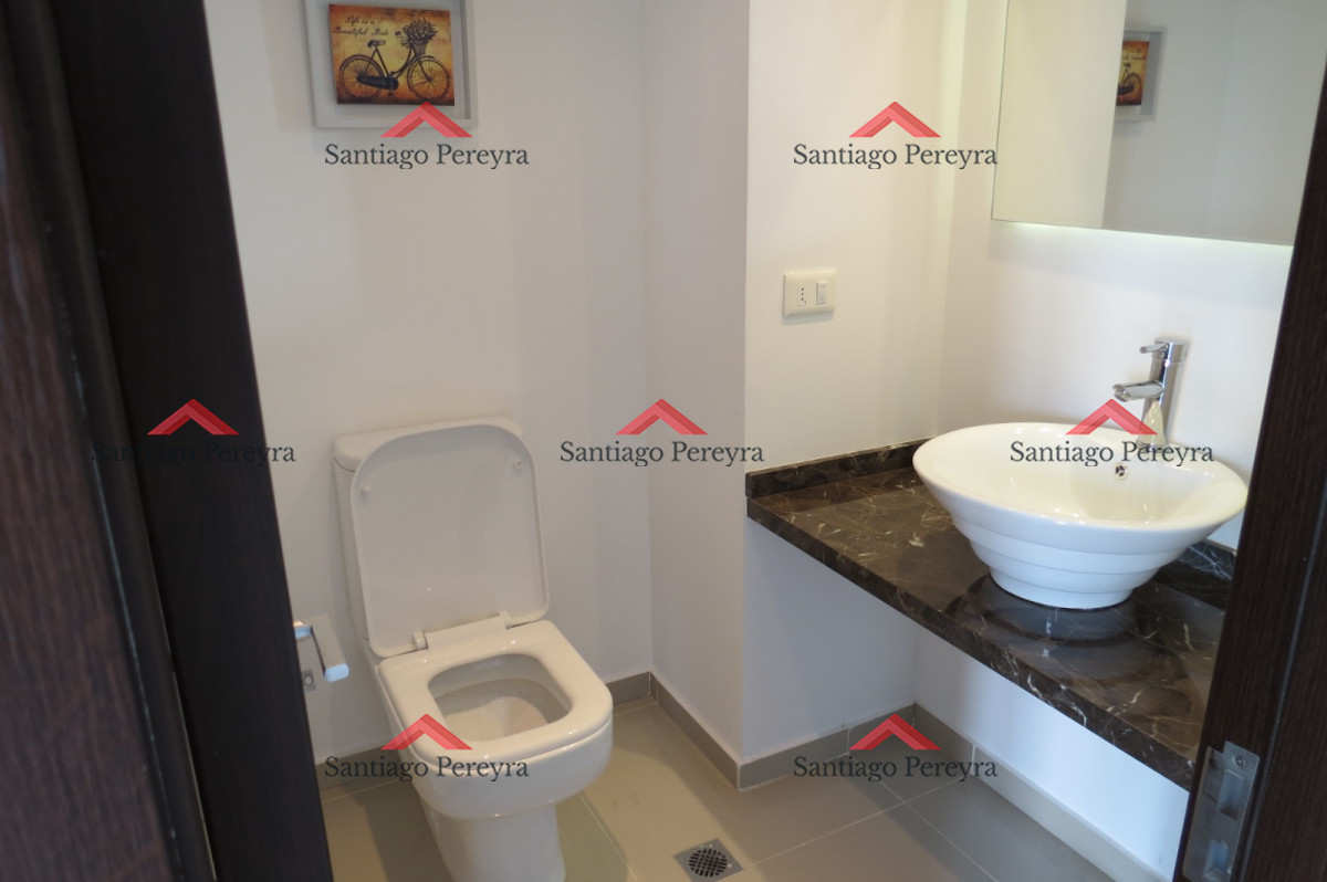 Apartamento ID.15155 - Apartamento de 3 dormitorios en venta y alquiler en Roosevelt