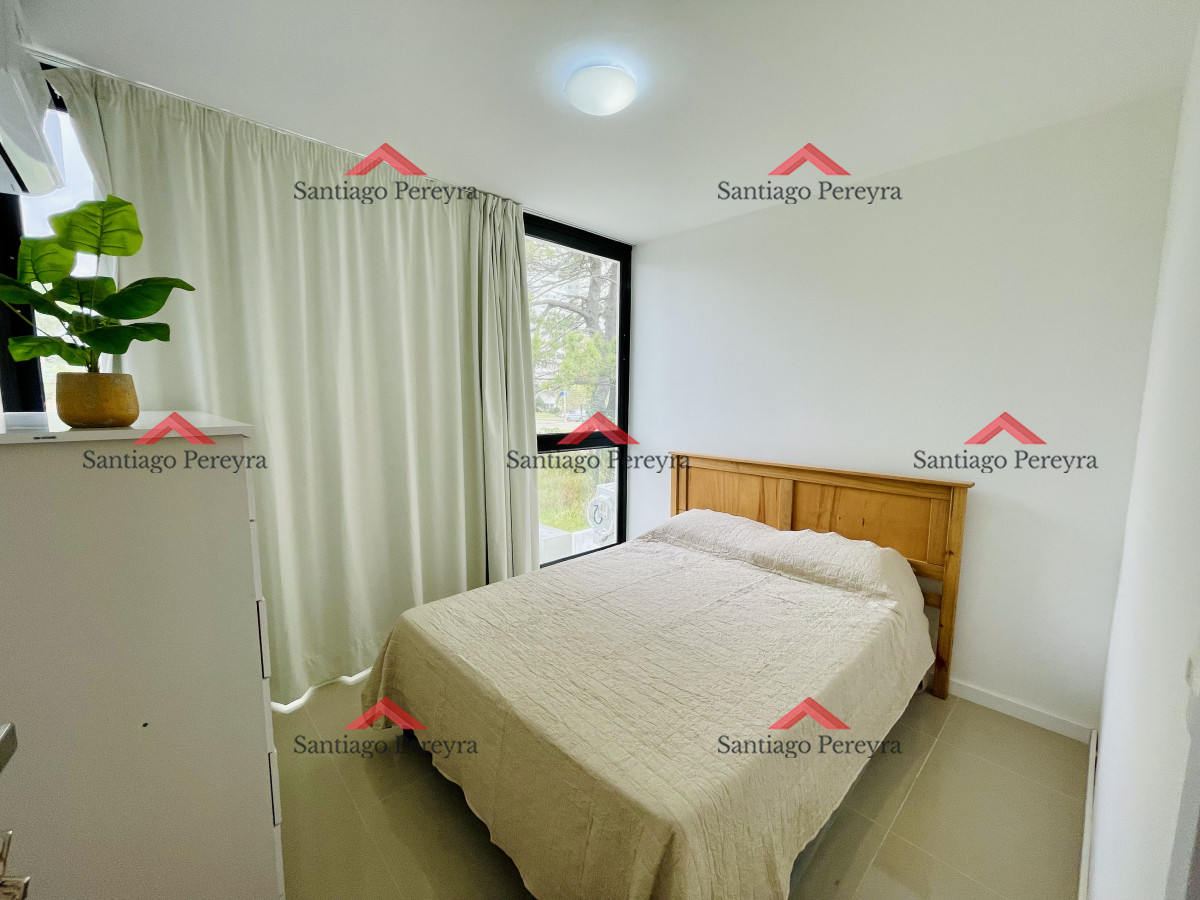 Apartamento ID.16207 - Moderno apartamento de tres dormitorios en zona Roosevelt, Punta del Este
