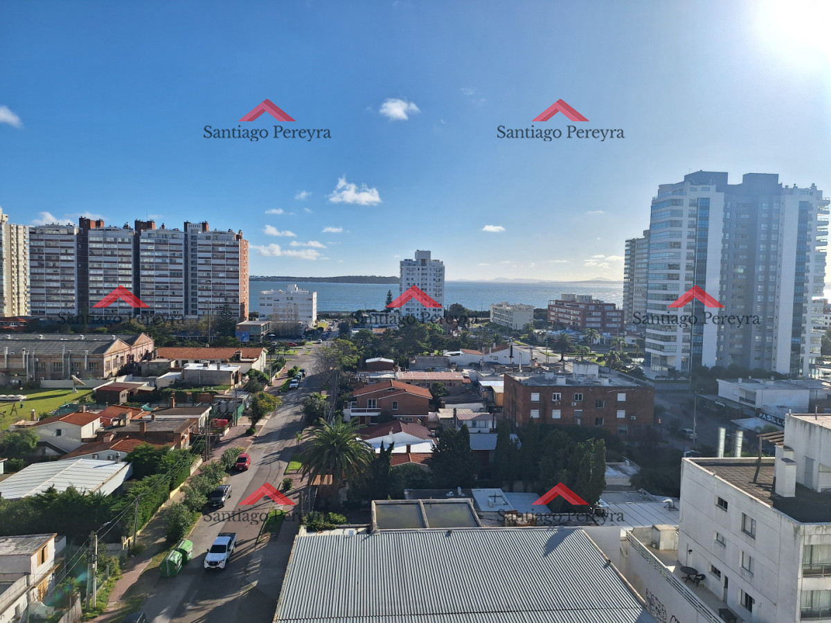 Apartamento ID.423 - Apartamento en venta de dos dormitorios con vista a playa mansa