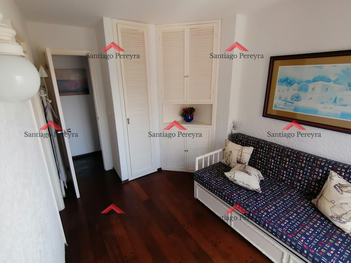 Apartamento ID.837 - Amplio apartamento frente al mar 