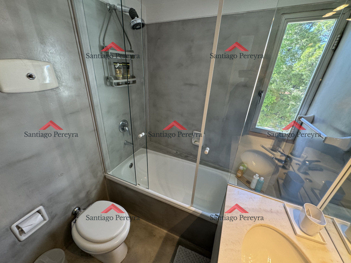 Apartamento ID.2448 - Apartamento en zona Punta Shopping