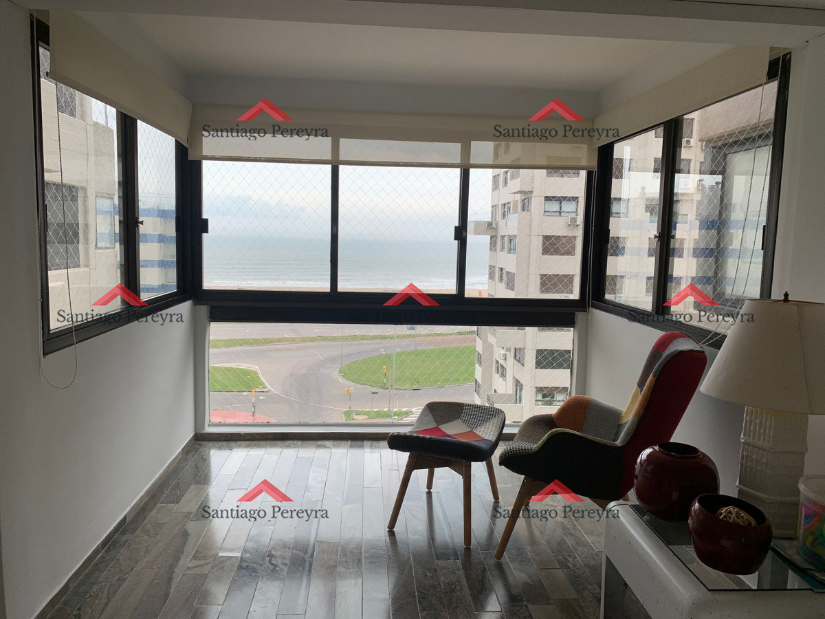 Apartamento ID.2693 - Apartamento en alquiler anual frente al Mar en Playa Brava